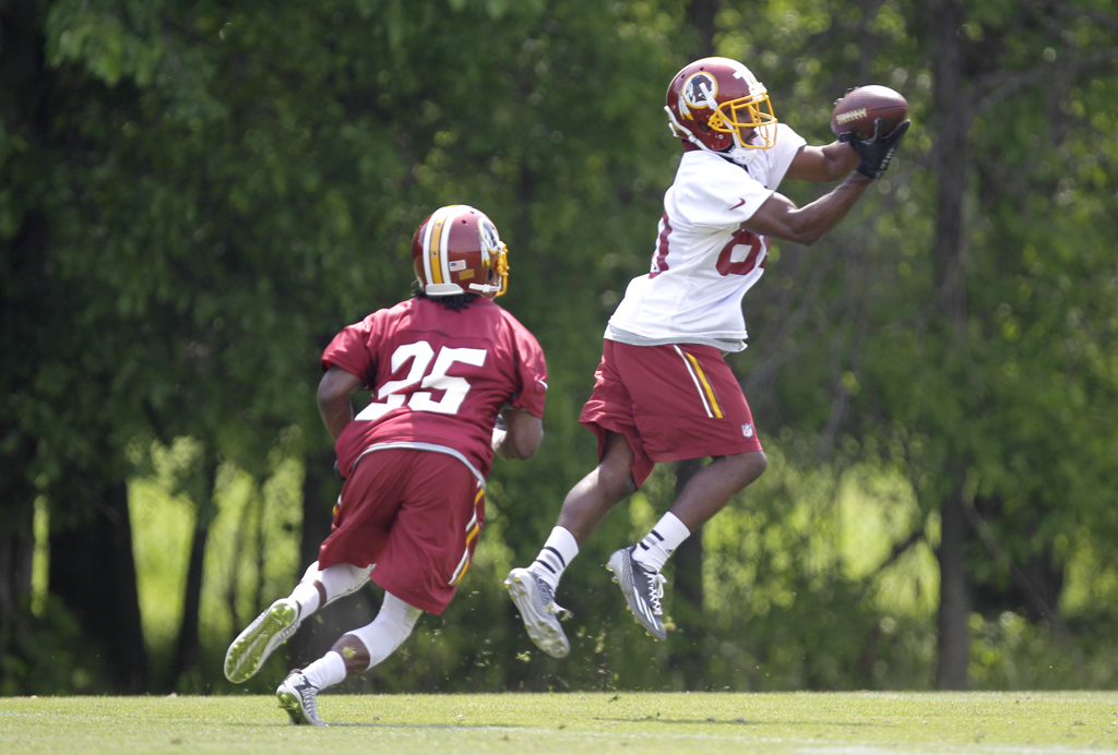 Arlington sugiere a Redskins cambio de nombre