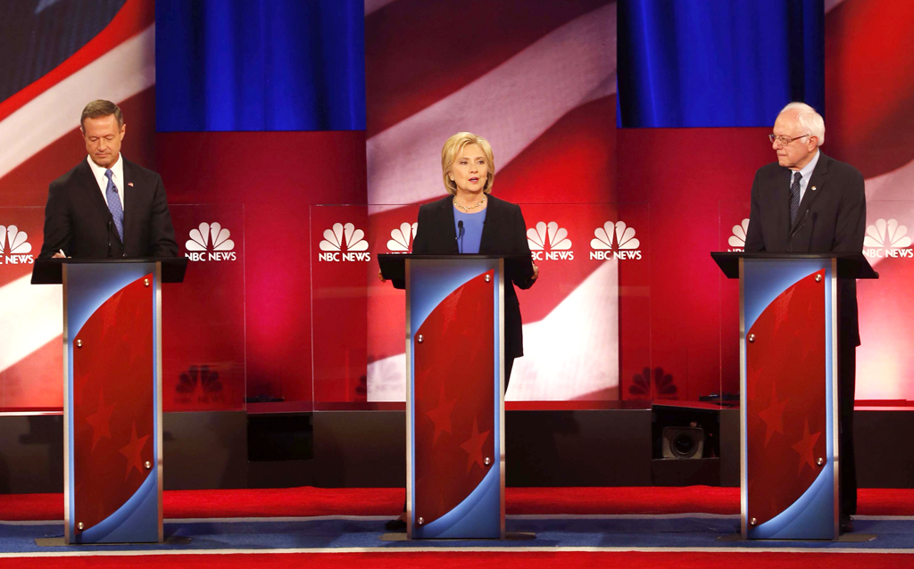 Clinton y Sanders tienen su debate más acalorado