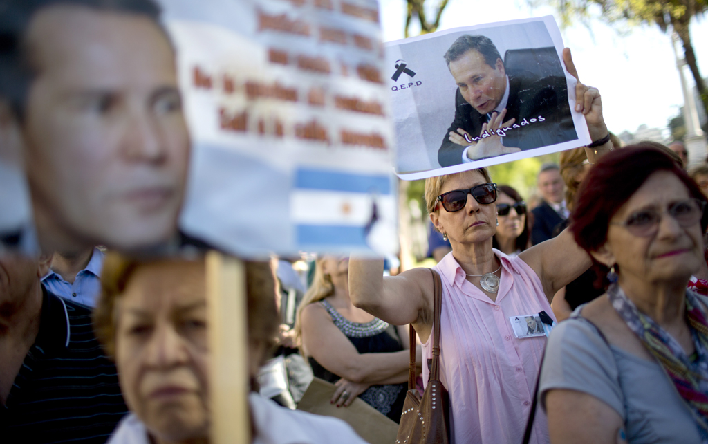 Argentina: Nisman fue asesinado, según fiscal