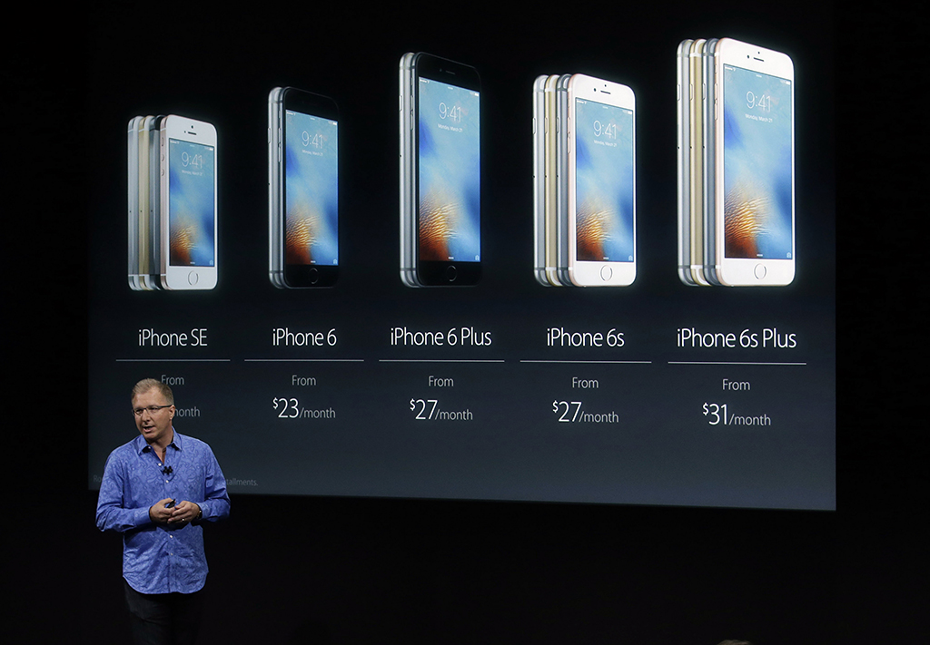 Apple lanza el iPhone SE, más pequeño, y nuevo iPad