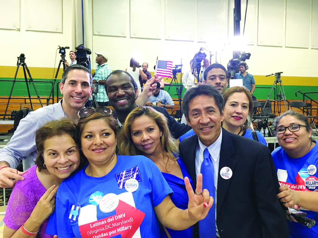 Líderes Latinos de Virginia respaldan a Hillary Clinton