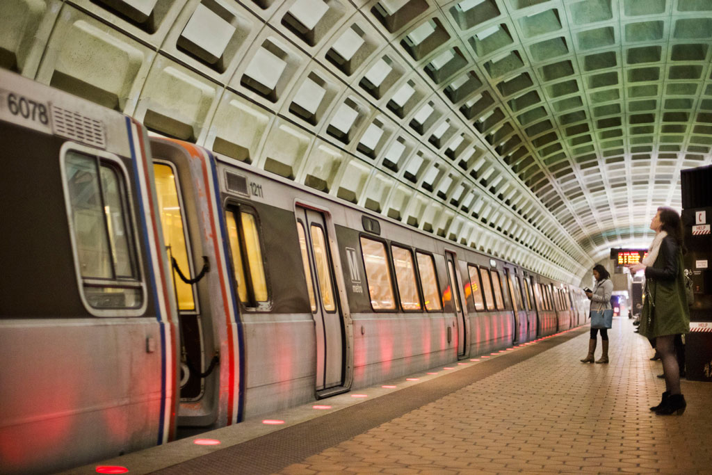 Metro de DC propone cambios en su horario