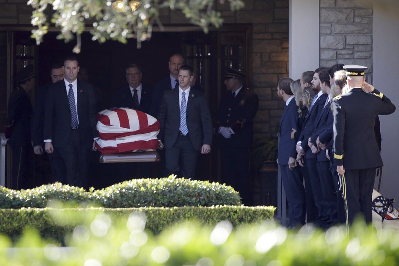Recuerdan a Bush como un hombre de integridad extraordinaria