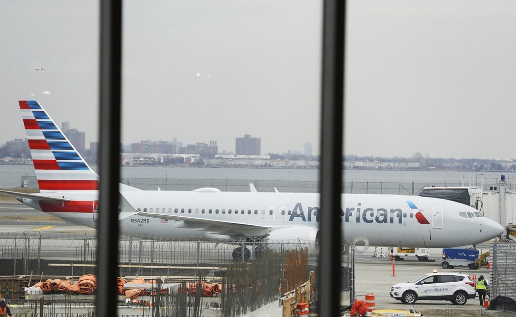 EEUU prohíbe vuelos de los aviones Boeing 737 Max 8 y 9
