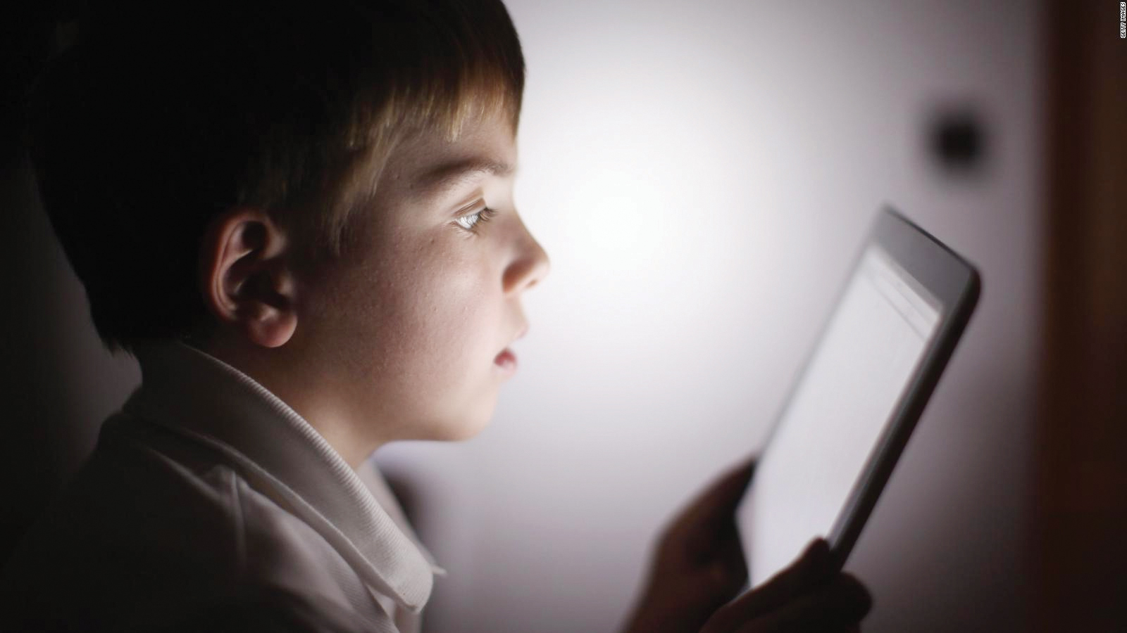 Más niños adictos frente a la pantalla