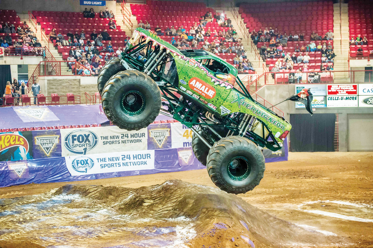 Monster Jam llegan al Hagerstown Speedway Washington Hispanic