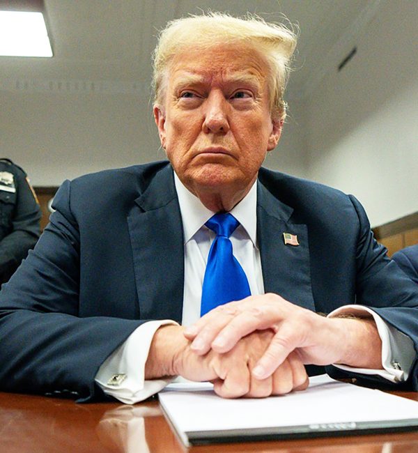 Administración Trump investiga a escritora