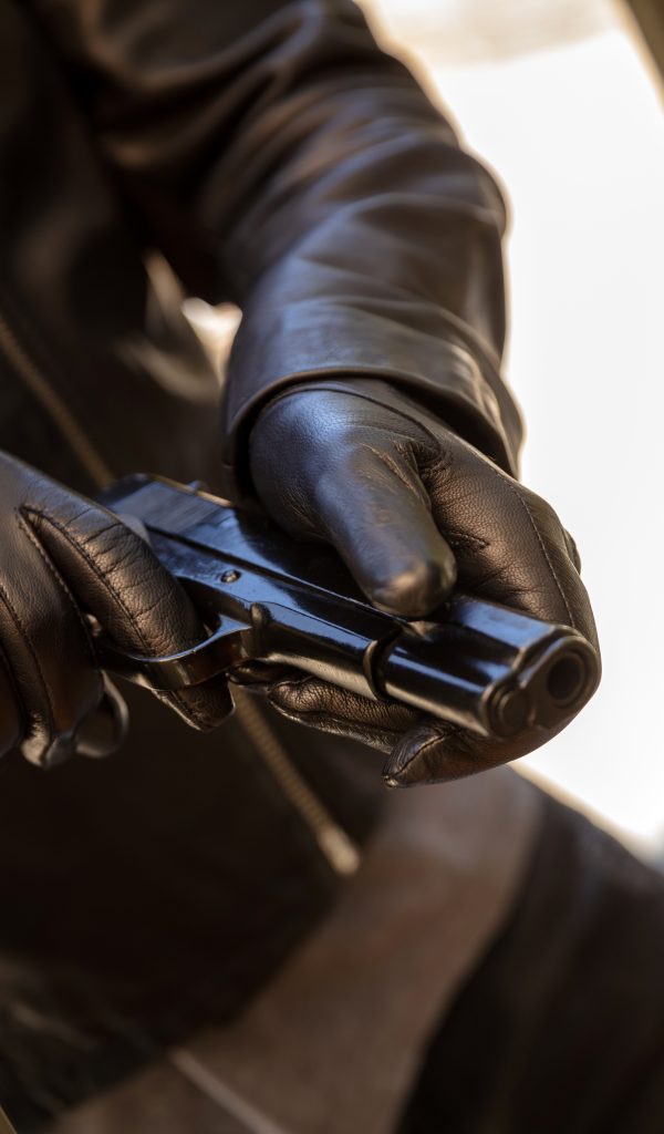 Una nueva ley de Virginia que prohíbe las "armas de asalto" provoca rápidas demandas