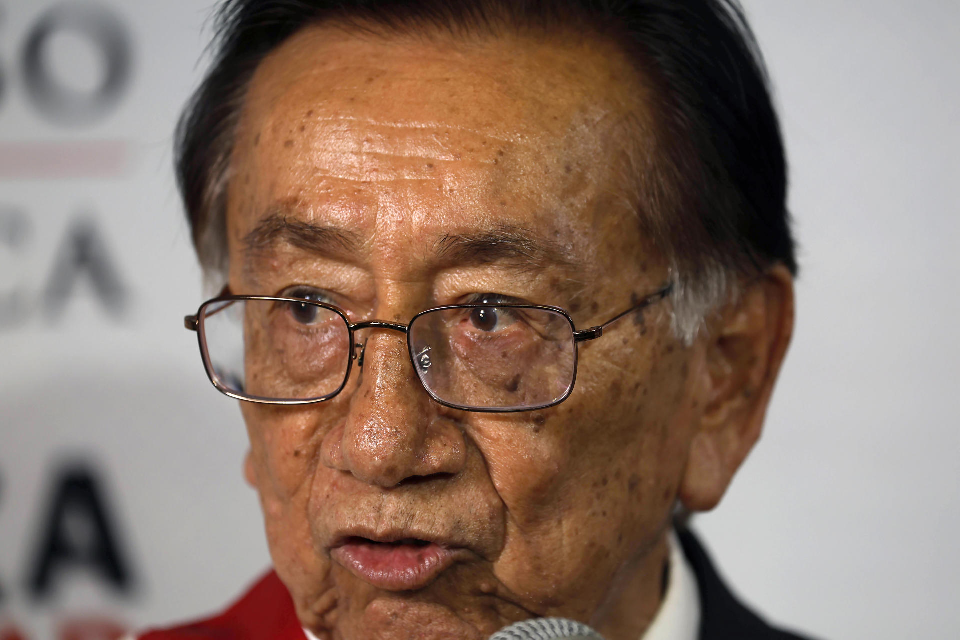 El presidente de Perú insta al siguiente Gobierno a investigar