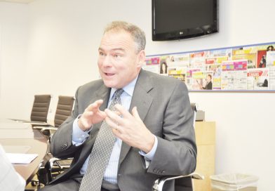 Kaine dice que el segundo ataque a Venezuela podría ser «un crimen de guerra si es cierto»