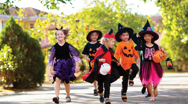 Cuidado de los niños la noche de Halloween Washington Hispanic