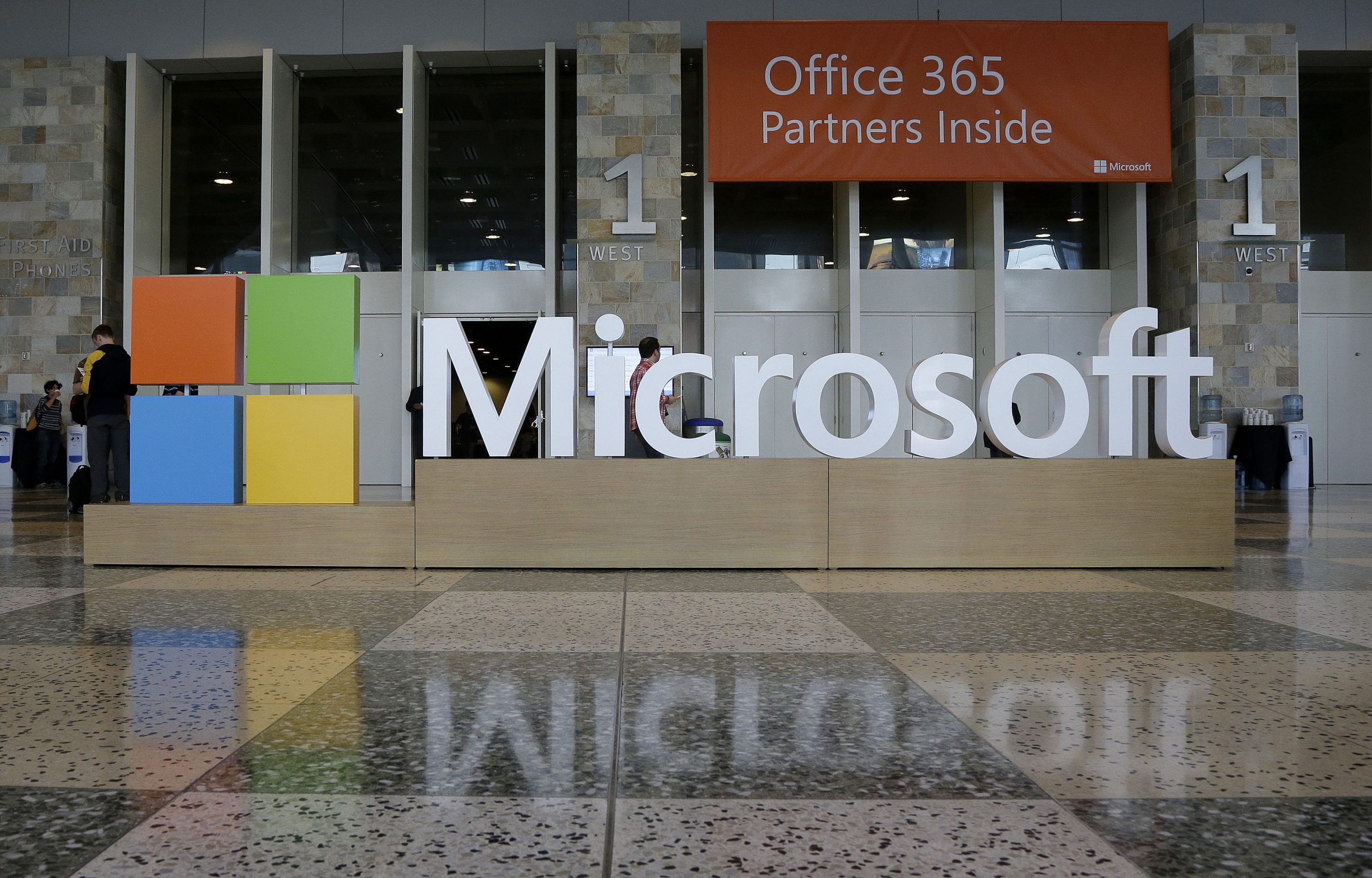 Microsoft to lay off 10,000 employees World Today News