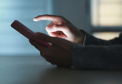 Miles de adultos mayores fueron notificados del fin de sus planes Medicare Advantage