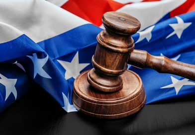 El hombre que arrojó un sándwich a un agente federal fue declarado inocente del cargo de agresión El hombre que arrojó un sándwich a un agente federal fue declarado inocente del cargo de agresión