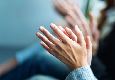 Rachna Sizemore Heizer, quiere restaurar la confianza en el gobierno. Rachna Sizemore Heizer, quiere restaurar la confianza en el gobierno.