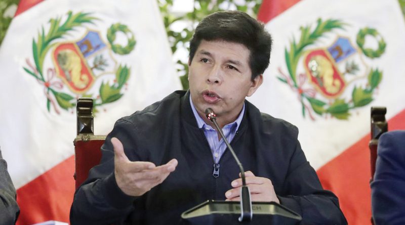 Perú: su partido  exige a Castillo que renuncie