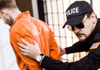 Un hombre admite haber «sextorsionado» a más de 100 niñas