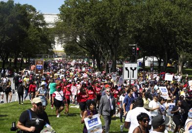 Miles de personas participaron en la marcha “Todos somos DC”
