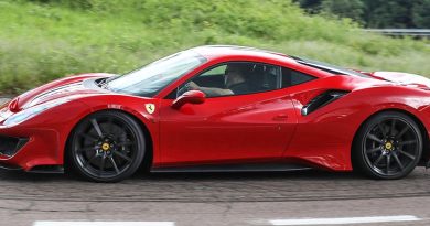 Primer eléctrico de Ferrari a medio millón de dólares