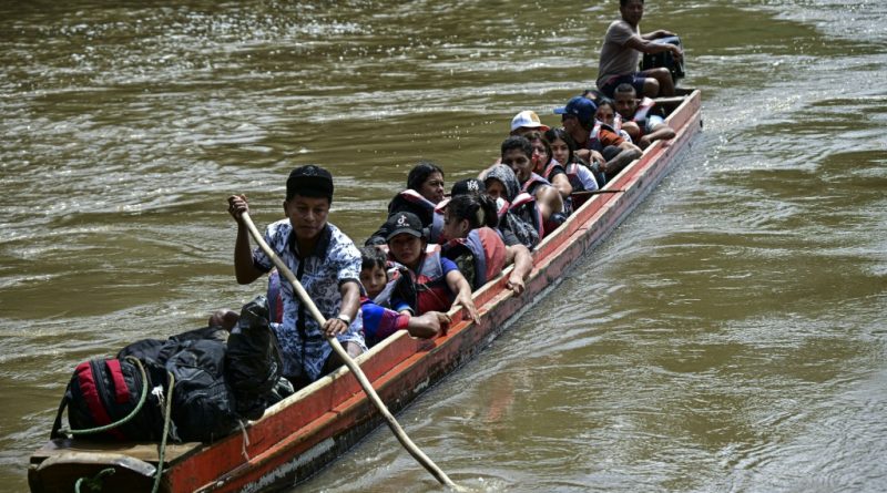 Diez migrantes mueren ahogados en un río de Panamá