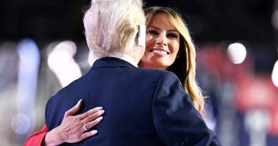 Melania Trump sale de su mutismo para promocionar su autobiografía