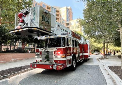 Bomberos de Arlington exigen la renuncia del jefe del departamento