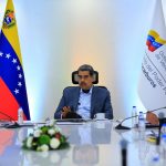 Maduro tiende «alfombra roja» a inversionistas petroleros tras salida de Chevron de Venezuela