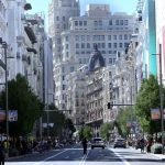 La larga travesía de los españoles para volver a casa en pleno apagón La larga travesía de los españoles para volver a casa en pleno apagón