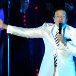 Cantante Smokey Robinson es demandado por cuatro exempleadas por ataque sexual