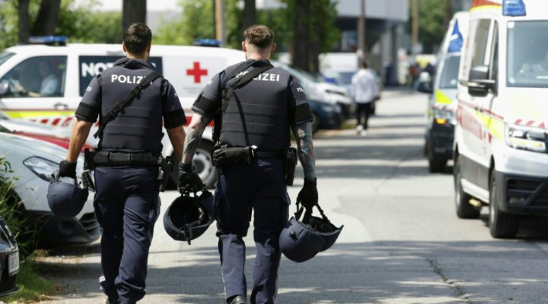 Al menos 10 muertos en un ataque a tiros en un colegio de Austria