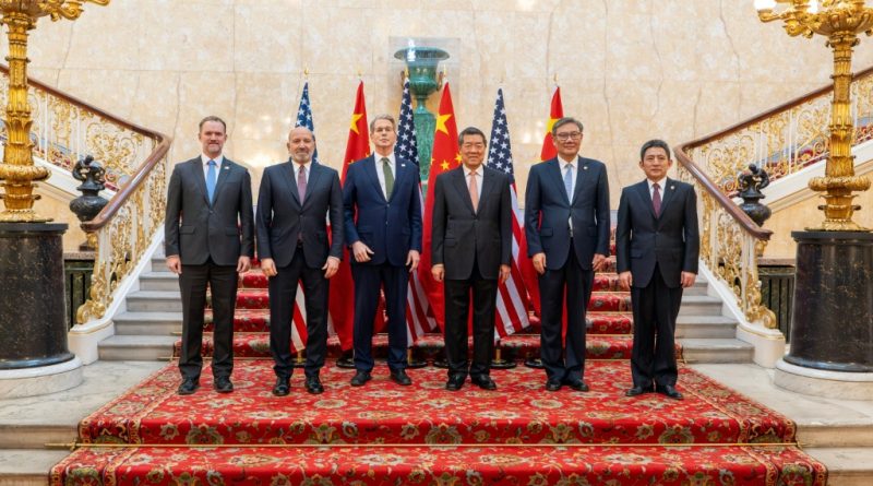 Trump presume de un acuerdo con Pekín sobre tierras raras y los estudiantes chinos