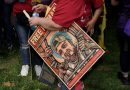 Un salvadoreño deportado por error se declara no culpable de tráfico de migrantes