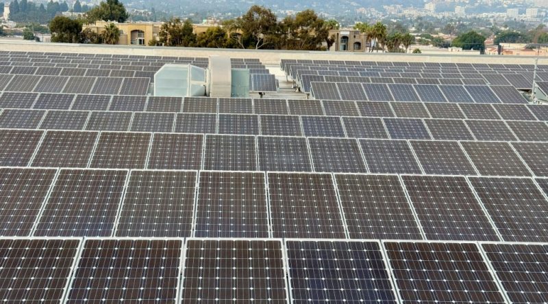 EEUU investiga las importaciones de drones y paneles solares para posibles aranceles