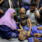 Veinte muertos en una estampida cerca de un centro de distribución de ayuda en Gaza