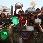 Saqueos, caos y disparos indiscriminados impiden que la ayuda llegue a los más vulnerables en Gaza
