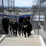 Liberados 11 guardias tomados como rehenes en cárceles de Guatemala