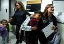 Agentes enmascarados en los pasillos: el miedo se apodera de la comunidad migrante