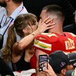 Taylor Swift anuncia que se casará con Travis Kelce