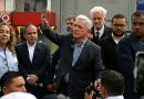 El expresidente Uribe renuncia a la inminente prescripción de su caso en Colombia