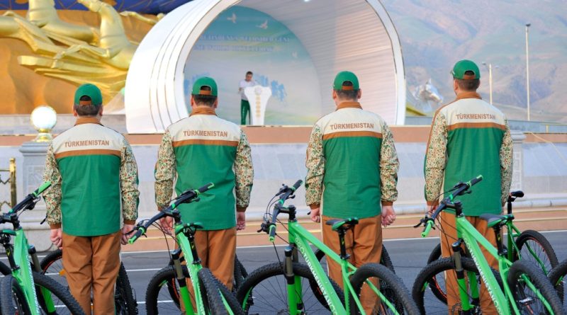 «Violado, encarcelado, torturado»: el infierno de ser gay en Turkmenistán