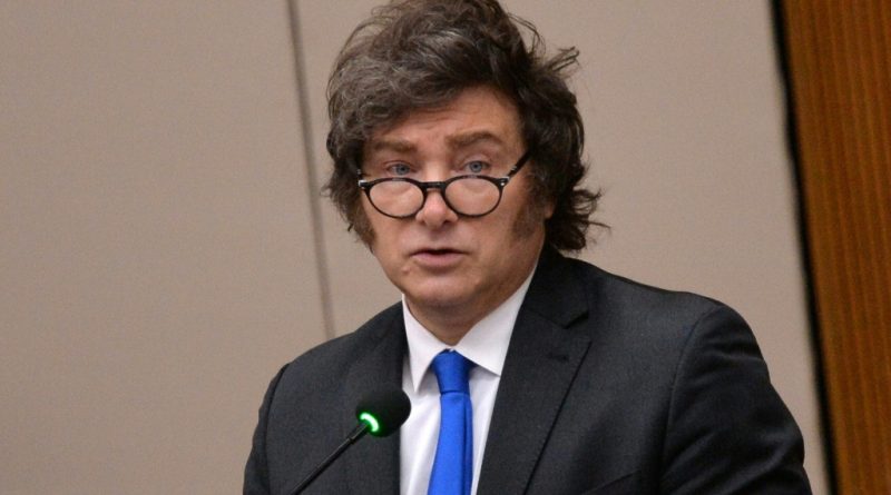 EEUU evalúa lanzar un salvavidas financiero a la Argentina de Milei