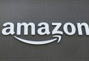 Ex conductora de Amazon demanda a agencia de derechos civiles por retirar su caso tras orden ejecutiva de Trump
