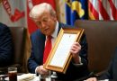 Trump advierte que la ayuda a Argentina está vinculada a resultado electoral