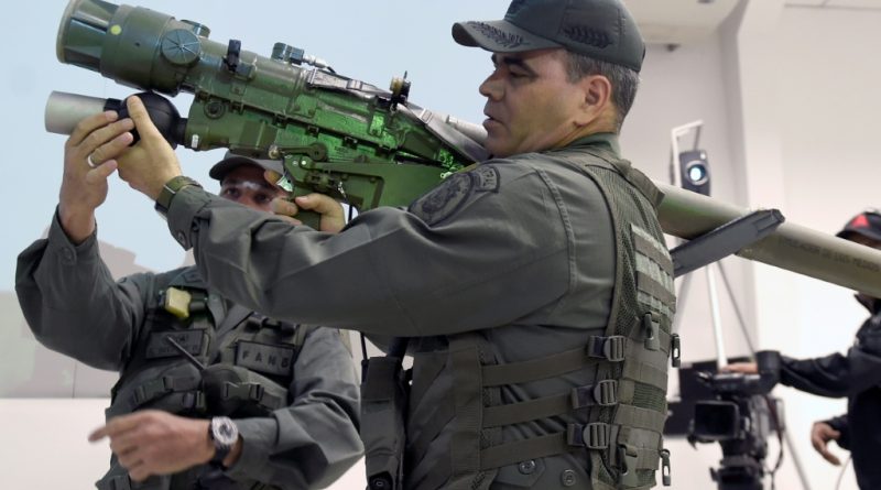 Maduro dice que Venezuela tiene 5.000 misiles antiaéreos portátiles rusos ante las amenazas de EEUU