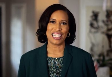 Bowser le dice adiós a la alcaldía de D.C. Bowser le dice adiós a la alcaldía de D.C.