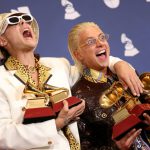Bad Bunny triunfa en unos sorpresivos Grammy Latinos Bad Bunny triunfa en unos sorpresivos Grammy Latinos