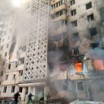 Un bombardeo ruso mata a 25 personas en Ucrania antes de los esfuerzos diplomáticos en Turquía