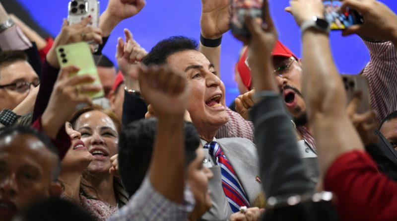 El tortuoso escrutinio presidencial en Honduras, a punto de concluir sin claro ganador El tortuoso escrutinio presidencial en Honduras, a punto de concluir sin claro ganador