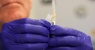 La administración Trump investiga posibles muertes por la vacuna contra el covid La administración Trump investiga posibles muertes por la vacuna contra el covid