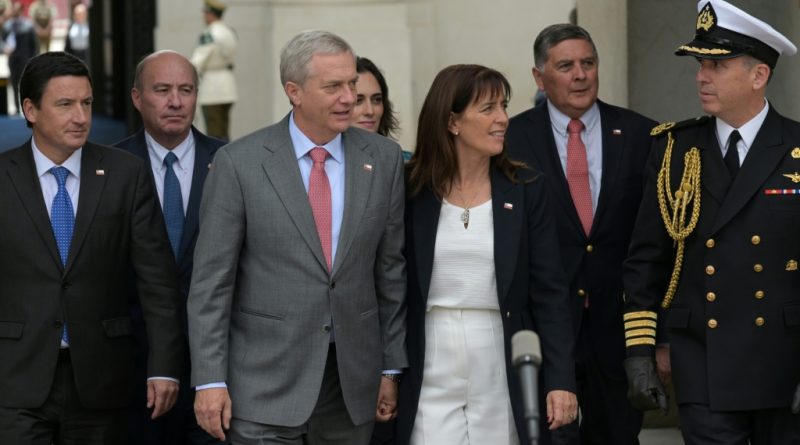 «Cuidadito le toca un pelo a un venezolano», dice Maduro al presidente electo de Chile «Cuidadito le toca un pelo a un venezolano», dice Maduro al presidente electo de Chile